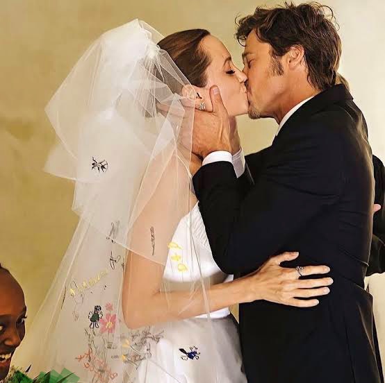 Angelina & brad Marriage